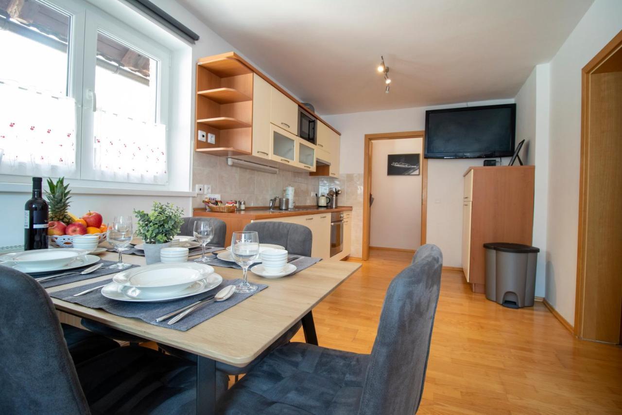 Apartments Pod Bregom Kranjska Gora Luaran gambar